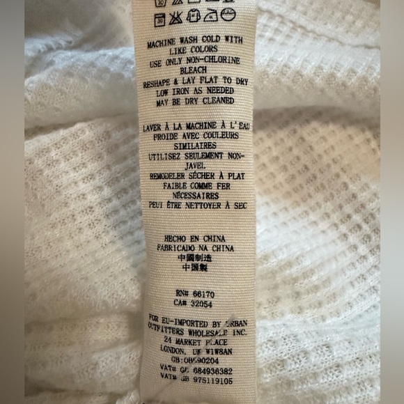 Free People Sweetest Thing White Embroidered Lace shirt Cottagecore romantic M - Picture 11 of 11